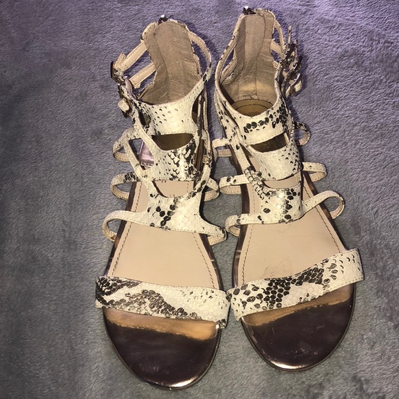 vince camuto snakeskin sandals